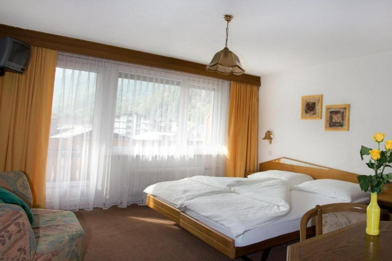 Hotel Alpha ซาส-กรุนด์ ภายนอก รูปภาพ