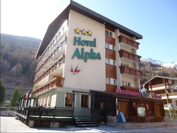 Hotel Alpha ซาส-กรุนด์ ภายนอก รูปภาพ
